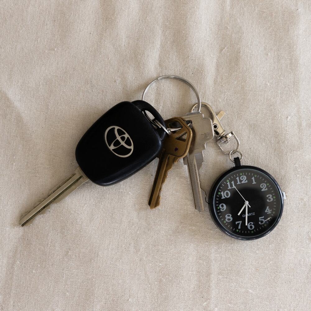 Y2K Black Digital Pocket Watch Keychain Unisex Modern Accessory New - Picture 3 of 7